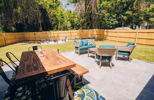 Charlotte House | 4BR Oasis w/King & Private Yard near Downtown