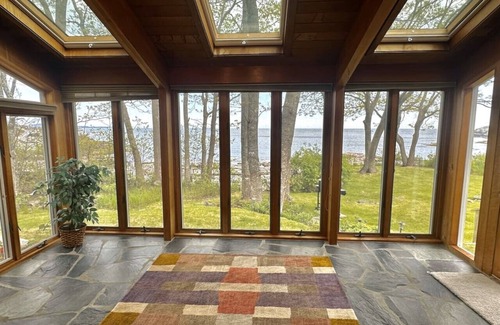 DownEast and Acadia Maine House | 4BR Oceanfront 0.5miles to Acadia [Schooners Edge]