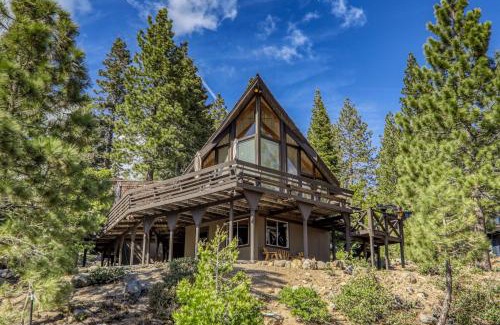Lake Forest House | 4BR Tahoe Retreat in Prime Location