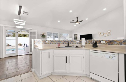 North Las Vegas House | 4BR Vegas Home+Pool with a Chic Modern Touch