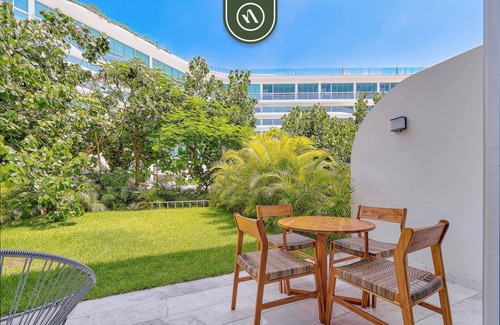 Flamingos Villa | 4BR Villa with Patio and Jacuzzi in Nuevo Vallarta
