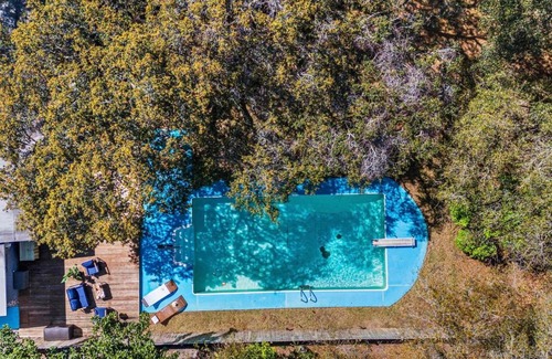 Fort Walton Beach House | 4BR w Private Pool & Fire Pit - 2 MI To Beach