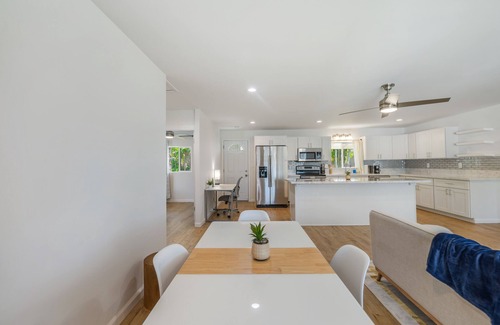 Wahiawa House | 4BR Wahiawa - Upto 8, WiFi, AC + Beach, Surf, Hike