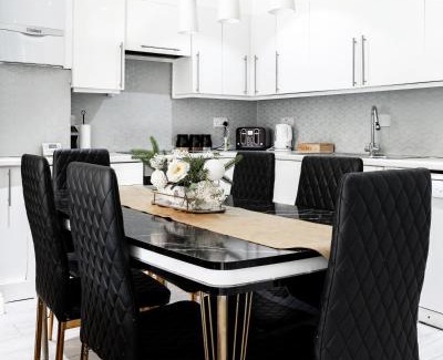 Borehamwood House | 4BRHouse with Free Parking for Contractors&Families Sleep 8
