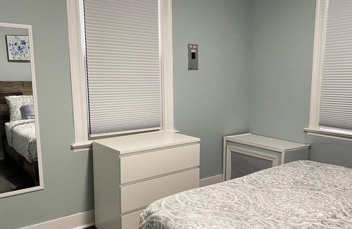 West Orange Apartment | 4Brs easy access to NYC 25min driveParking-laundry