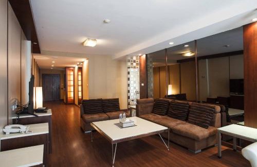 Khlong Toei Nuea Apartment | 4C-Short-term rental allowed-2BRs Downtown Bangkok