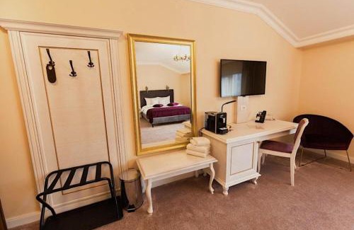 Centrul Nou Hotel | 4Cardinals Boutique