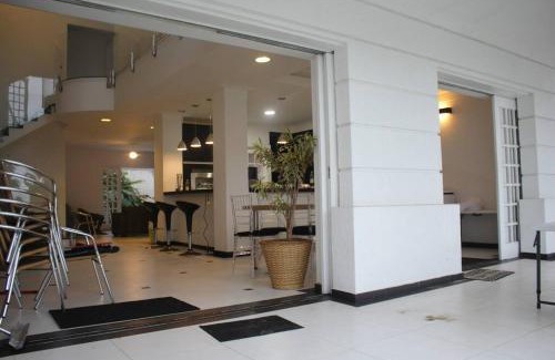 Guarutuba House | 4suites arcond wifi600meg cond fech prox praia