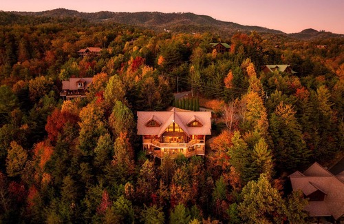 Pittman Center Cabin | 4Suites | AugDeal | View | HotTub | FirePit | GmRm