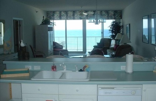 Navarre Beach Condo | 4th Floor ~ Coastal Design, Walk In Shower! Open Sept 20 - Oct 3 ~ Discounted!