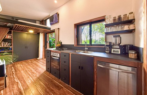 Rio Seco House | 4x4 Only/Luxury Jungle TinyHouse + Jacuzzi