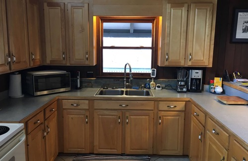 Brevard Cabin | 5 acres 4 bedroom cabin close to everything with fire pit, swimming fishing lake