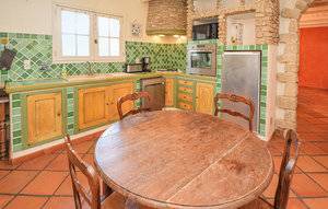 Saint-Pierre-de-Vassols House | 5 bedroom accommodation in St-Pierre-de-Vassols