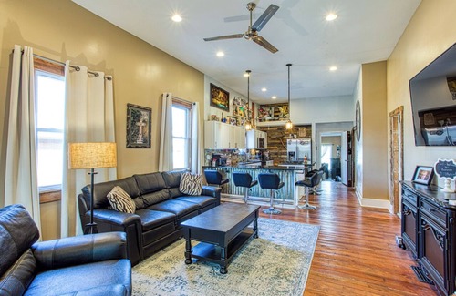 Buechel House | 5 Bd/3 Ba-Near Expo/UL/Fair/YUM/Zoo