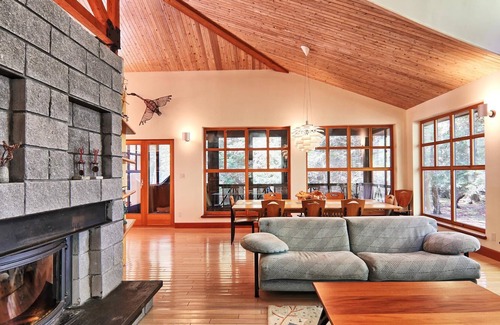 Torrance Cottage | 5 bdrm, 3 bath, Lake Muskoka, Guest Cottage! Private! Sunsets!