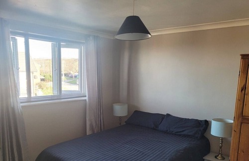 Llysfaen House | 5 Bed holiday home North Wales sleeps 10 people. Baby gates fitted.