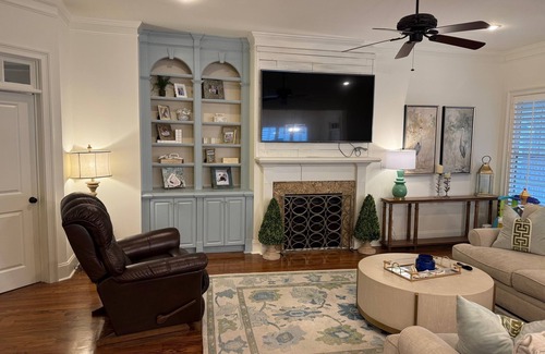 Riverwood Plantation House | 5 bed house in Riverwood. Enjoy a cozy stay