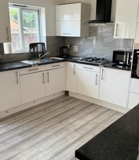 Sittingbourne House | 5 Bed house in Sittingbourne Kent