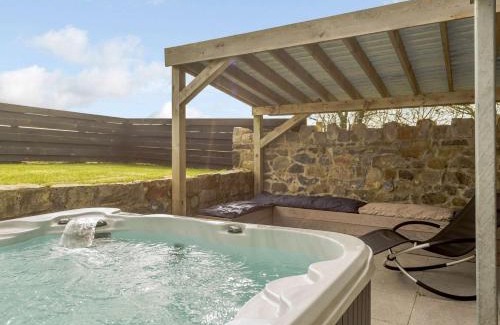 Mynytho House | 5 Bed in Abersoch 55385