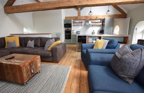 Mynytho House | 5 Bed in Abersoch 55385