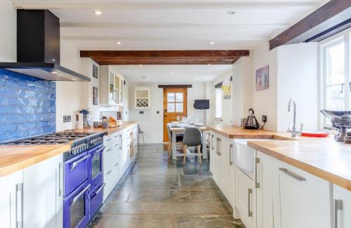 Otterham House | 5 Bed in Crackington Haven 80628