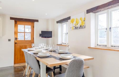 Otterham House | 5 Bed in Crackington Haven 80628