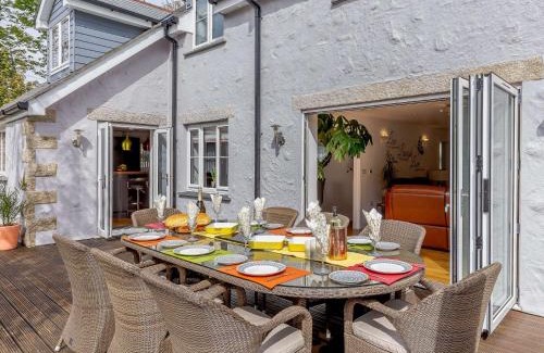 Lanner House | 5 Bed in Falmouth 65745