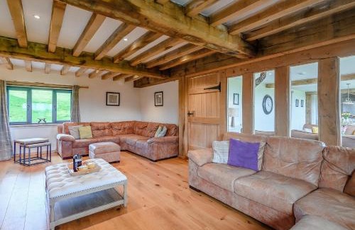 Tiverton House | 5 Bed in Tiverton 48151