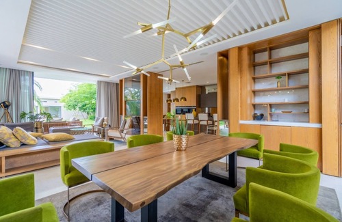 Ethekwini Villa | 5 Bed Python Villaway