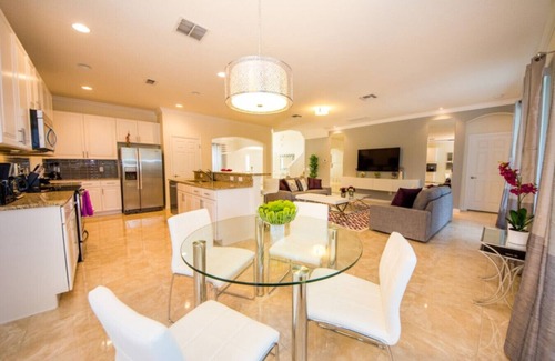 Briargrove House | 5 Bed Solterra Amazing Home w/Private Pool