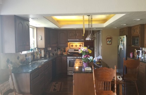 Eden House | 5 bedroom, 3 bath home for rent.