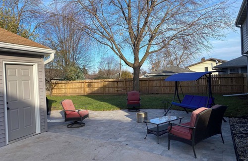 Appleton House | 5 Bedroom 4 Bathroom house 30 minutes from EAA!