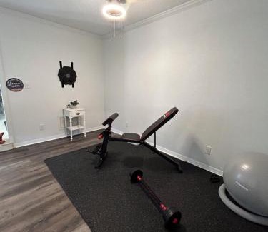 Silver Lake House | 5 Bedroom 4 Bathroom Pool Gym Leesburg Retreat
