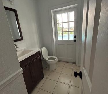 Silver Lake House | 5 Bedroom 4 Bathroom Pool Gym Leesburg Retreat