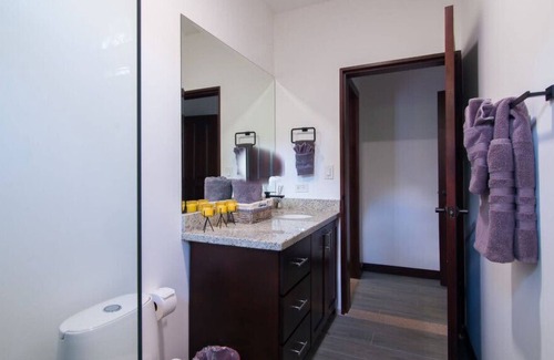 Tarcoles House | 5 Bedroom 5 bathroom Luxury Home, with optional apartment above the garage
