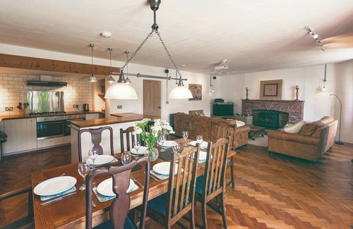 Paignton Cottage | 5 bedroom accommodation in Blagdon, near Paignton