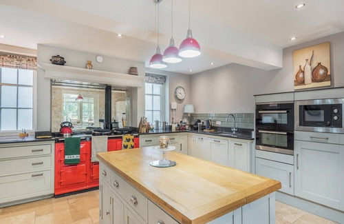Sleaford Cottage | 5 bedroom accommodation in Burton Pedwardine, near Sleaford