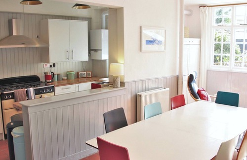 Cowes Cottage | 5 bedroom accommodation in Cowes