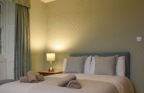 Inchbrook Cottage | 5 bedroom accommodation in Stroud
