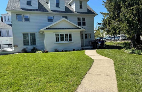 Egg Harbor House | 5 Bedroom all with Private bath - Home Port Door County