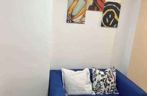 Walsall House | 5 Bedroom Cosy Bloxwich Stay - Wifi & Free Parking