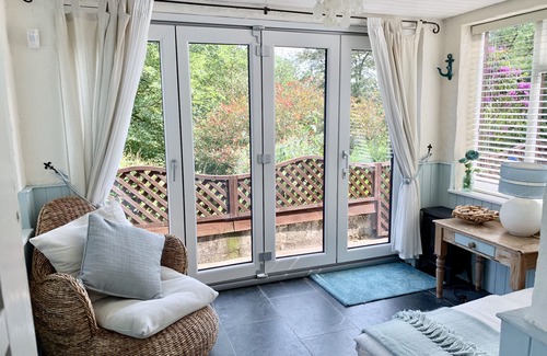St Austell Cottage | 5 Bedroom Cottage Set In 3.5 Acres Of Woodland with adjoining 1 acre field