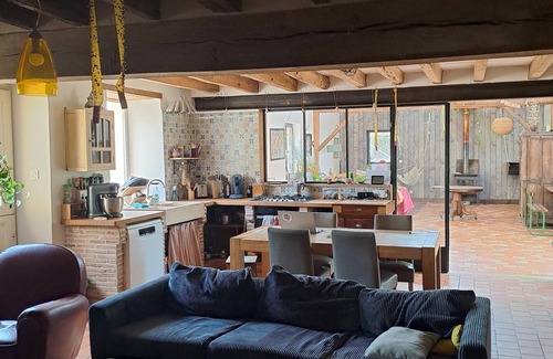 Mezieres-sur-Ponthouin Other | 5 bedroom country house sleeps 13 and more.