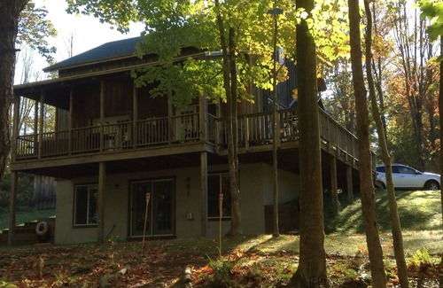 Chautauqua Cabin | 5 Bedroom Cozy Cabin Nestled in the Woods with Pond 1 mile from CHQ Institution