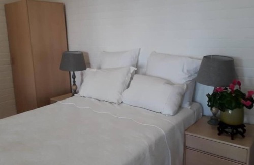 Bantry Bay Apartment | 5 Bedroom home in Top Road Bantry Bay