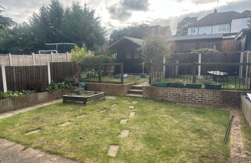 Colyers House | 5 Bedroom house in DA7