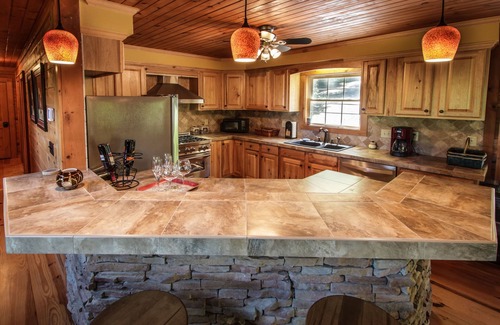Maggie Valley House | 5 bedroom Luxury Cabin in Mountains of Maggie Valley, NC Hot tub and pool table.