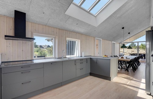 Sønderstrand House | 5 bedroom pet friendly home in Rømø