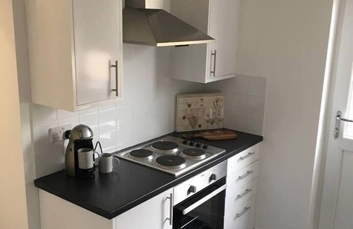 Stoke-on-Trent House | 5 Bedroom Townhouse @ Allen Street Stoke