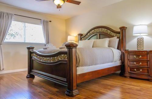 Bellavida Villa | 5 Bedroom Villa Private Pool in Gated Resort